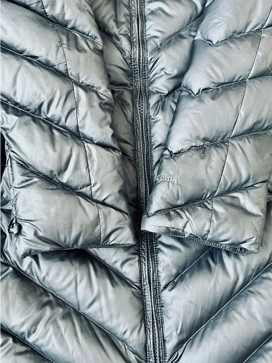 Patagonia long Women's Dark Blue Jacket women’s size Xs - Picture 5 of 12